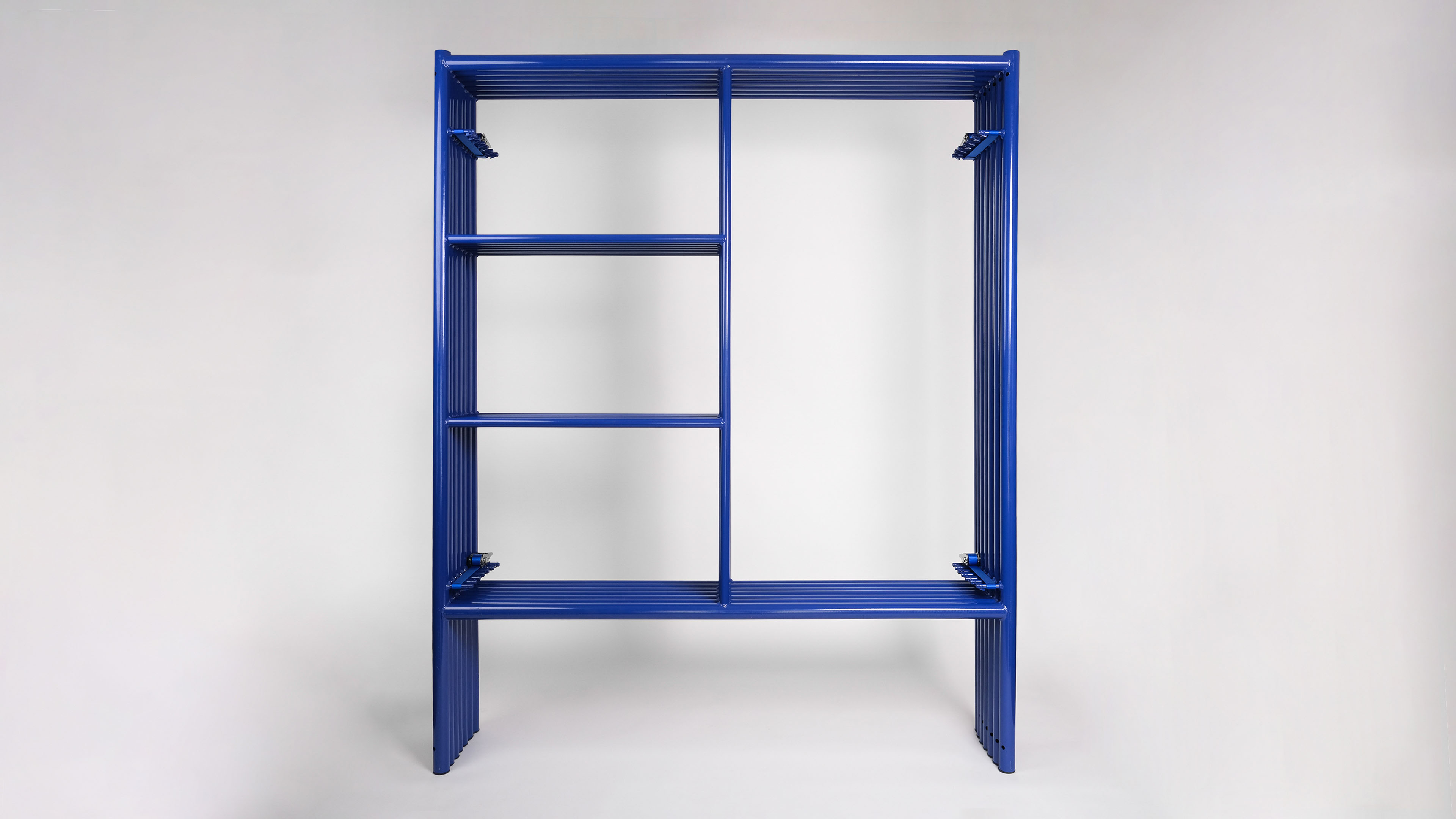 scaffolds shelf